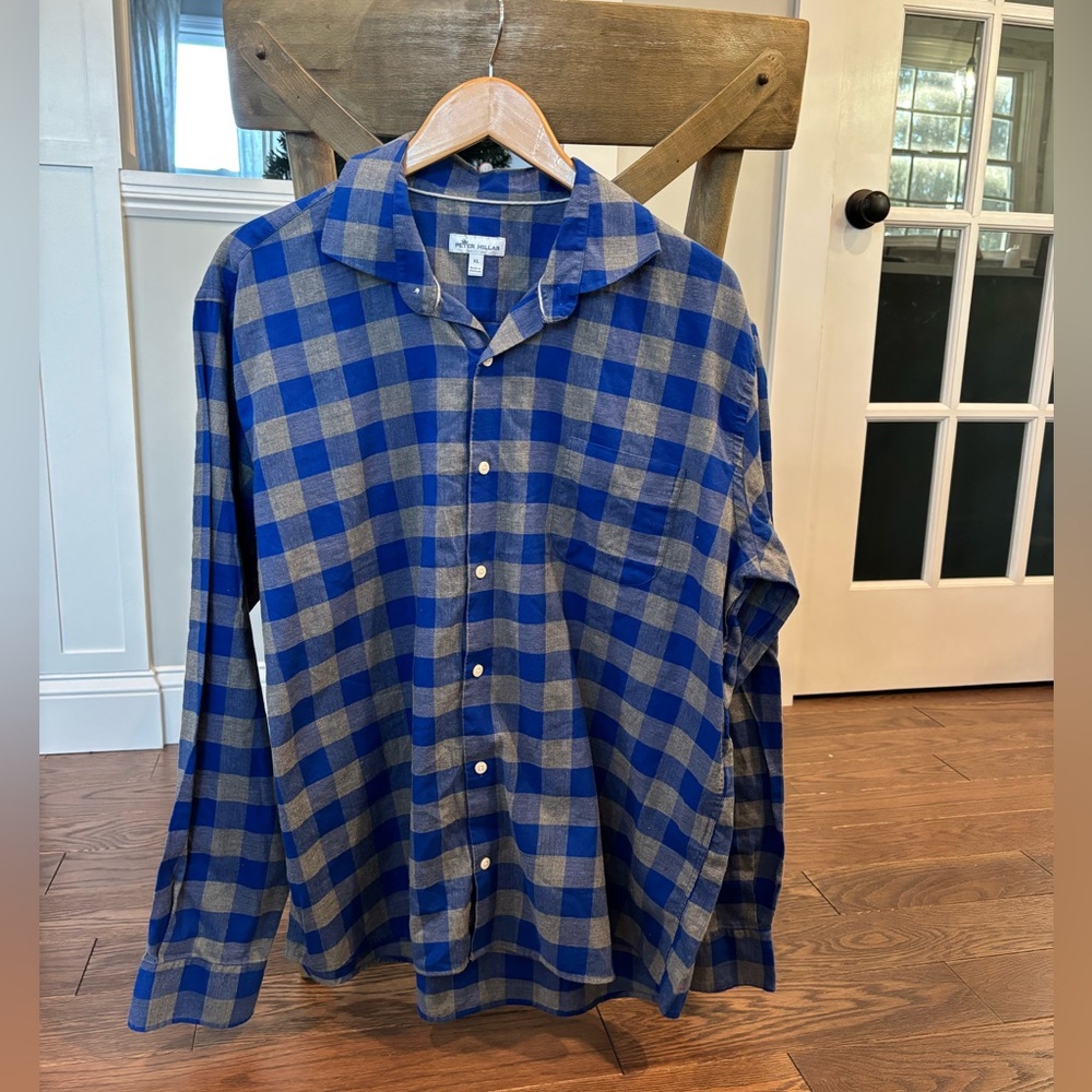 Excellent condition n plaid button down. 100% cotton.